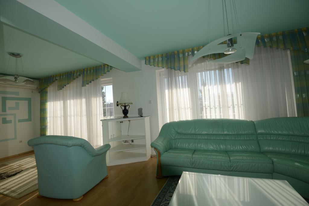Family Villa เบลด ภายนอก รูปภาพ